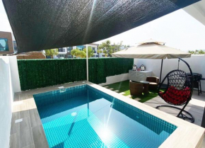 Nasma Luxury Stays - Vacation Villa with Private Pool Steps To The Sea
